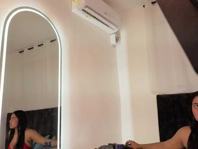 zoe-hamilton live cam on BongaCams