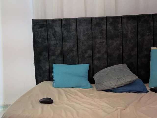 zoe-hamilton live cam on BongaCams