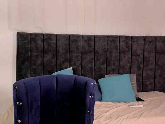 zoe-hamilton webcam