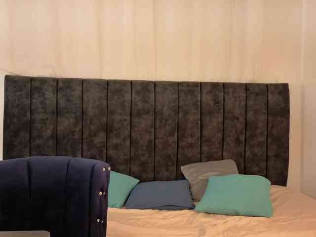 zoe-hamilton webcam