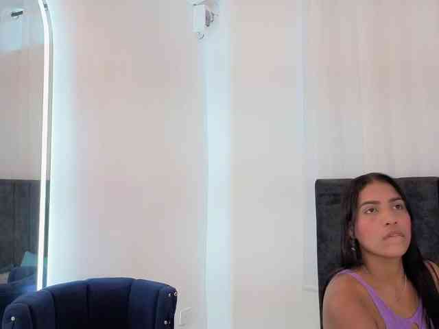 zoe-hamilton webcam