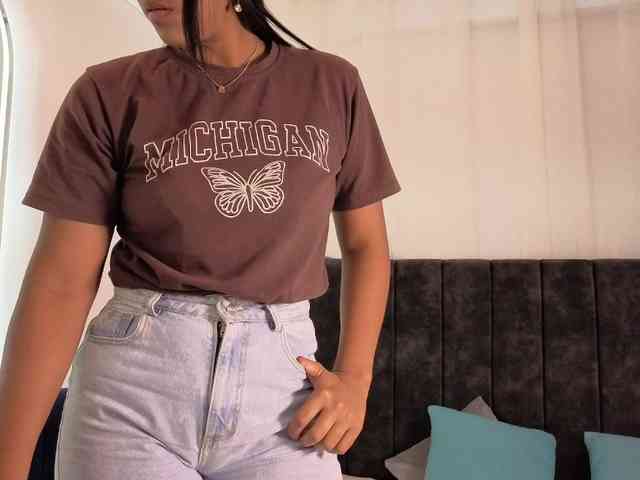 zoe-hamilton webcam