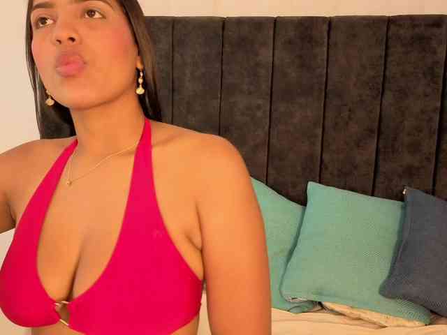 zoe-hamilton webcam