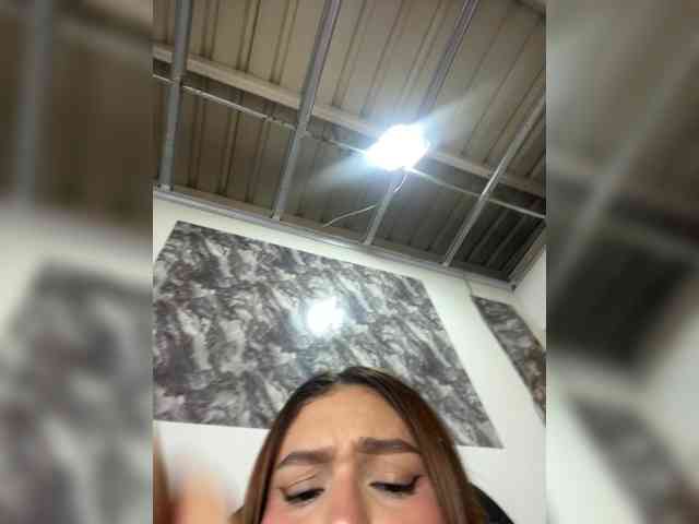 Modelo: Sofi-jonessx
