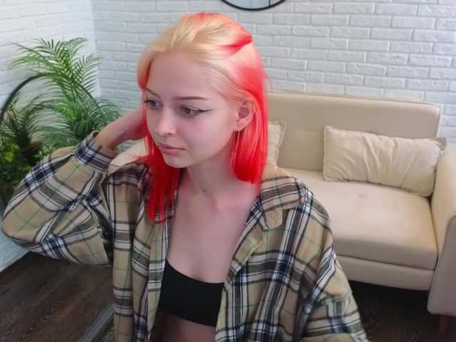 LiaRivera live cam on BongaCams
