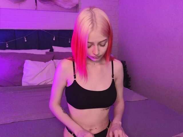 LiaRivera live cam on BongaCams