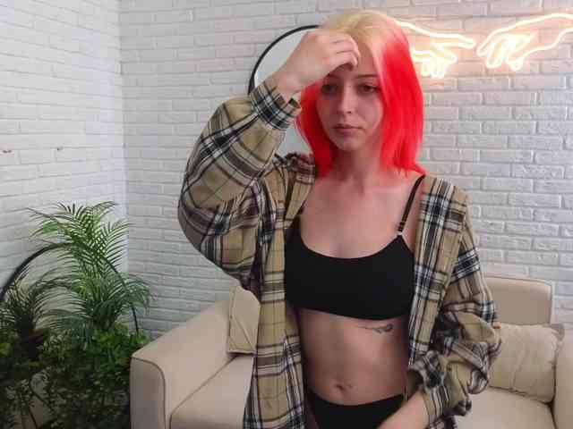 LiaRivera webcam