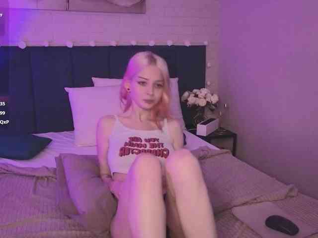 LiaRivera webcam