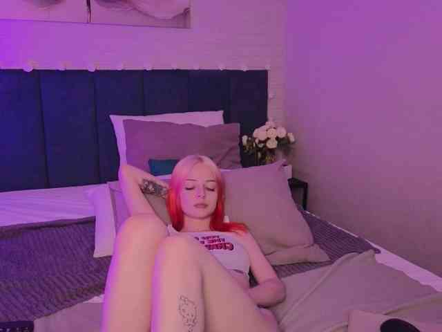 LiaRivera webcam