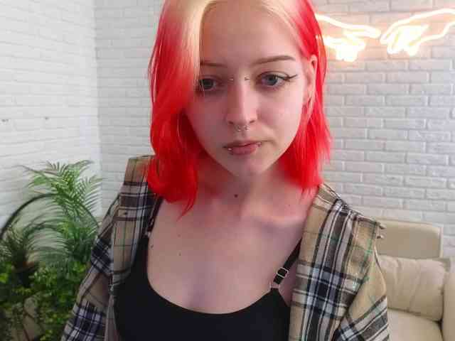 LiaRivera webcam