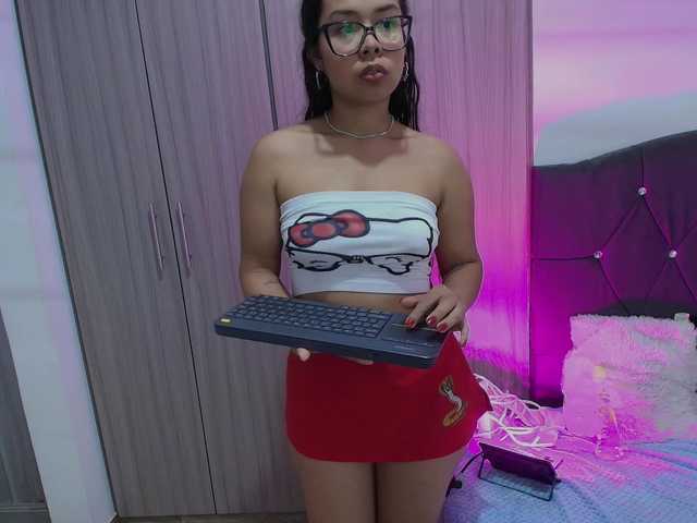 Danna-Velvet live cam on BongaCams