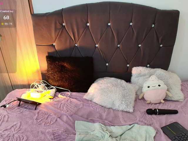 Danna-Velvet live cam on BongaCams