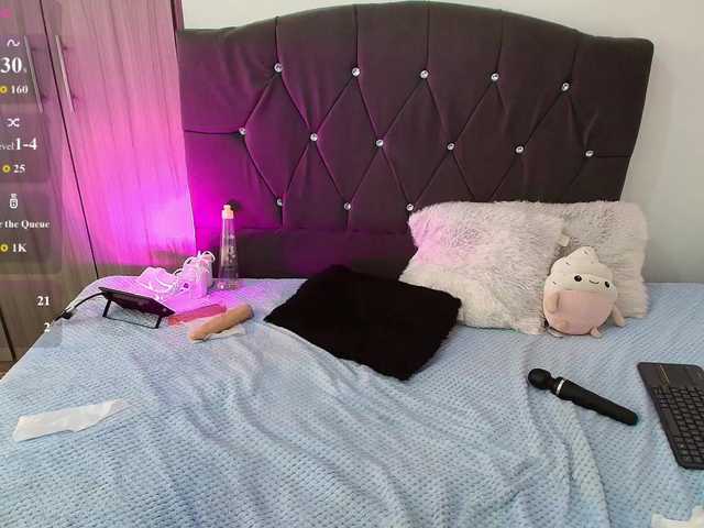 Danna-Velvet live cam on BongaCams