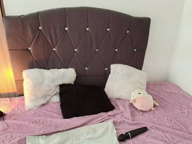 Danna-Velvet live cam on BongaCams