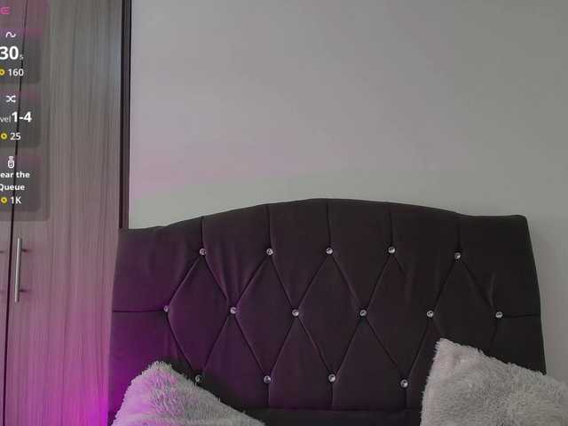 Danna-Velvet live cam on BongaCams
