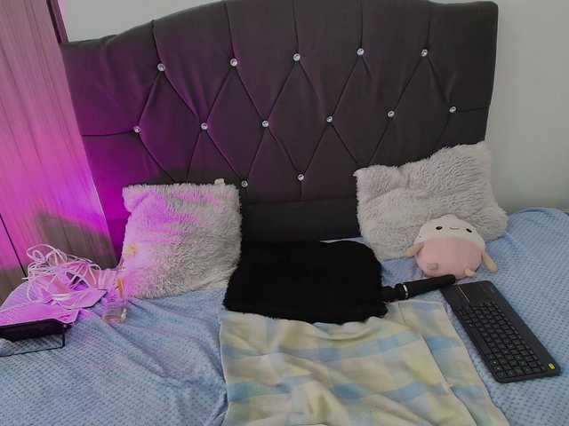 Danna-Velvet live cam on BongaCams
