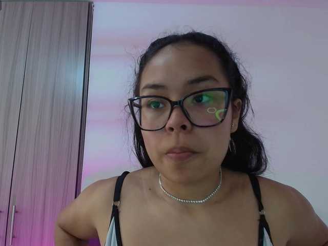 Danna-Velvet live cam on BongaCams