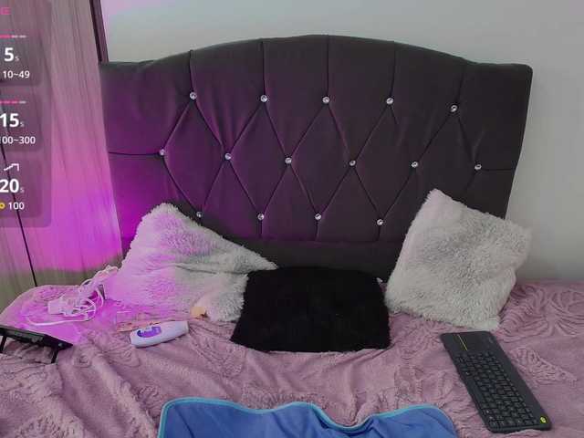 Danna-Velvet live cam on BongaCams