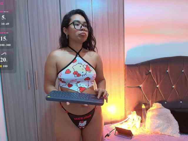 Danna-Velvet webcam