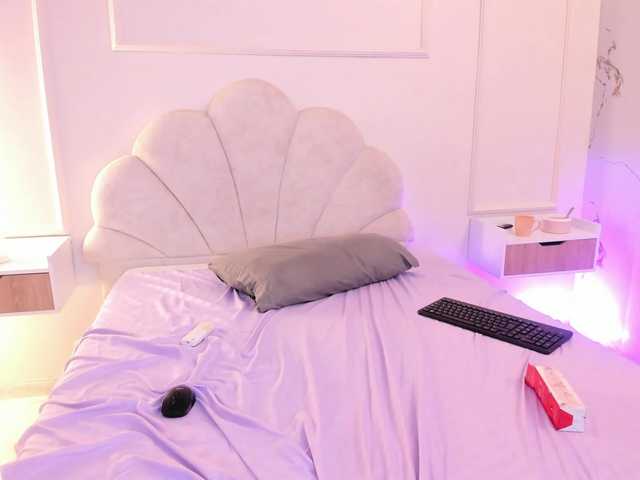 Marirousel live cam on BongaCams