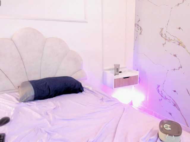 Marirousel live cam on BongaCams