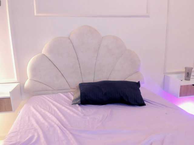 Marirousel live cam on BongaCams