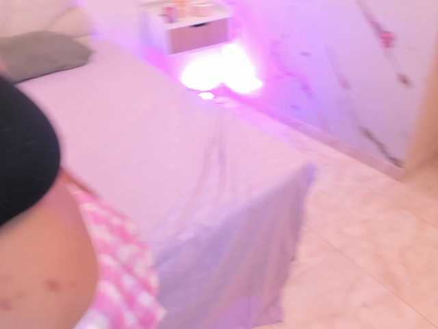 Marirousel live cam on BongaCams