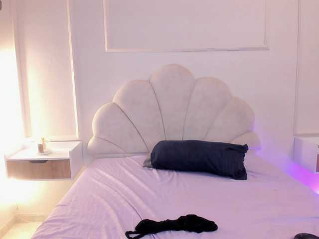 Marirousel live cam on BongaCams