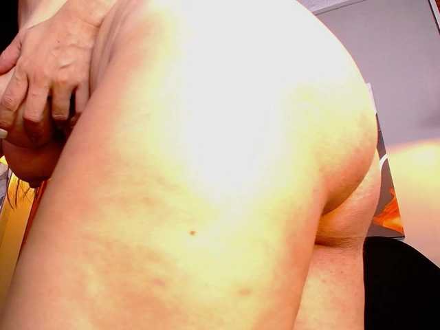 SrtaJennCroft live cam on BongaCams
