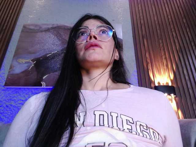 SrtaJennCroft live cam on BongaCams