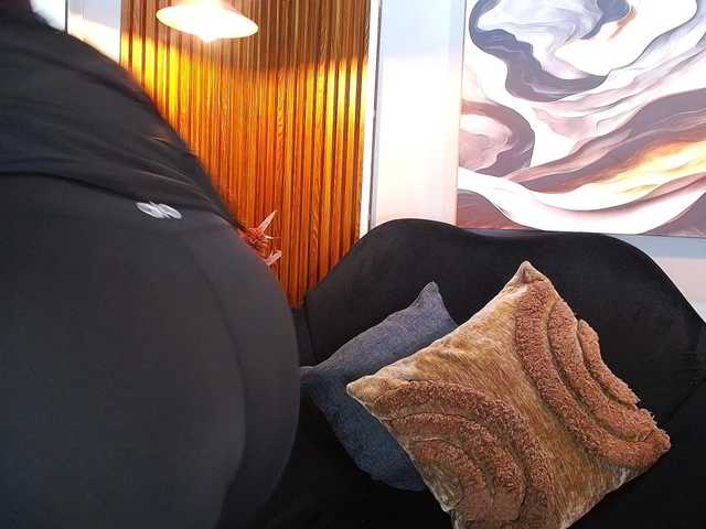 SrtaJennCroft live cam on BongaCams