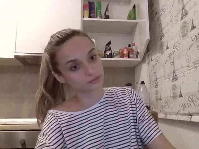 rebe2912 webcam