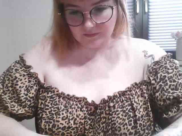 MelissaLove webcam