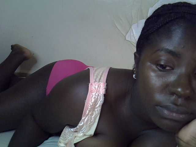 Sexy-molly live cam on BongaCams