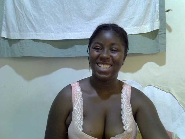 Sexy-molly live cam on BongaCams