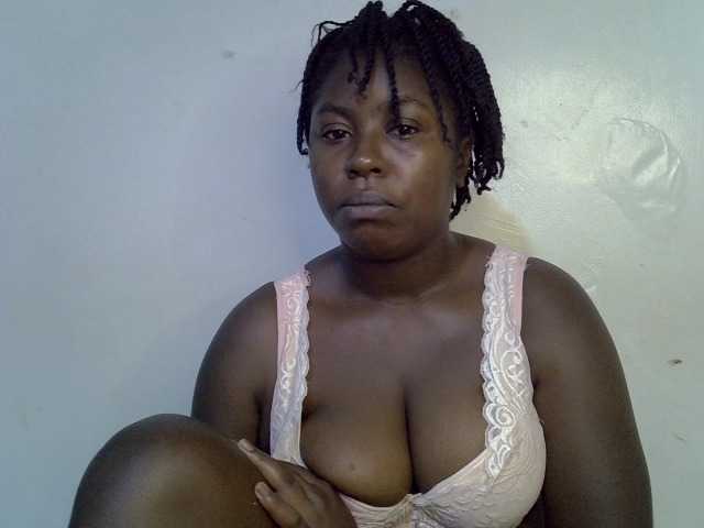 Sexy-molly live cam on BongaCams