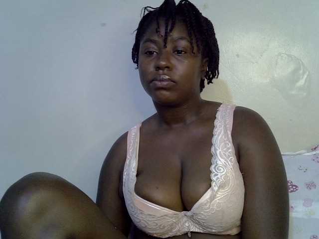 Sexy-molly live cam on BongaCams