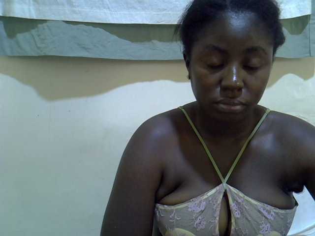 Sexy-molly live cam on BongaCams