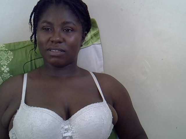 Sexy-molly, en directo ahora en BongaCams