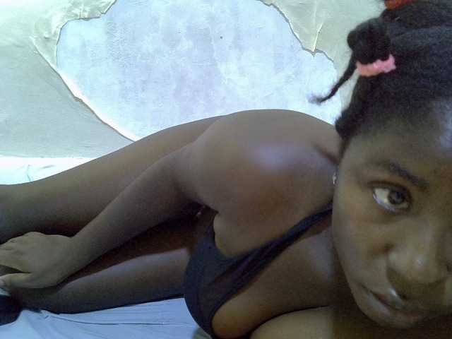 Sexy-molly live cam on BongaCams