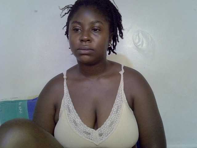 Sexy-molly live cam on BongaCams