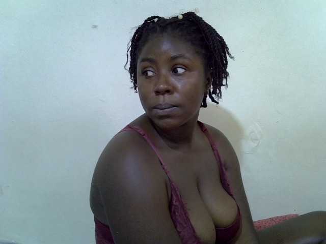 Sexy-molly, en directo ahora en BongaCams