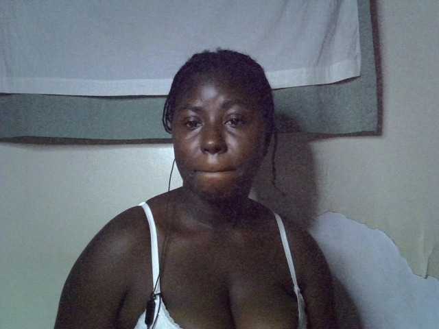 Sexy-molly live cam on BongaCams