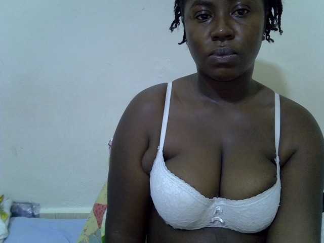 Sexy-molly, en vivo ahora en BongaCams