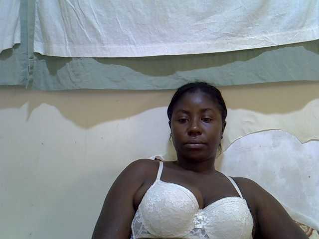 Sexy-molly live cam on BongaCams