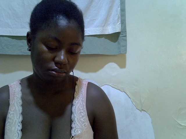 Sexy-molly live cam on BongaCams