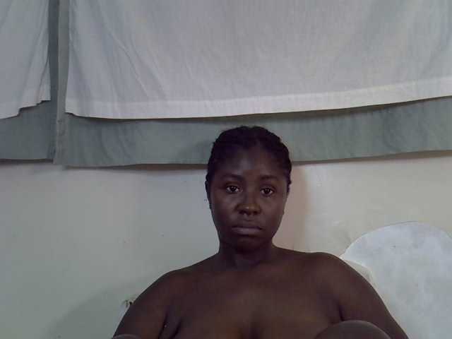 Sexy-molly live cam on BongaCams