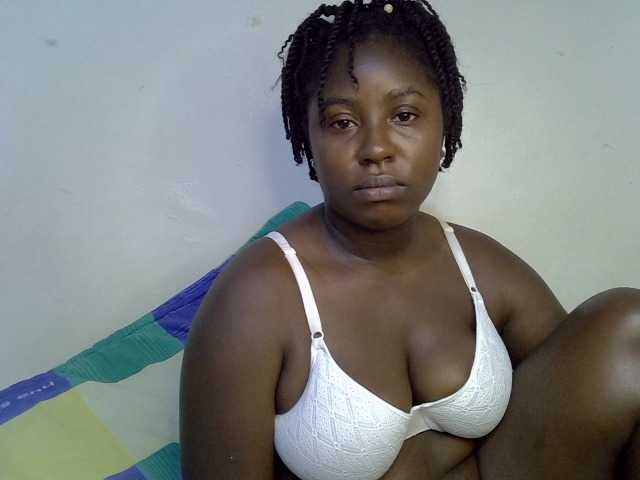 Sexy-molly live cam on BongaCams