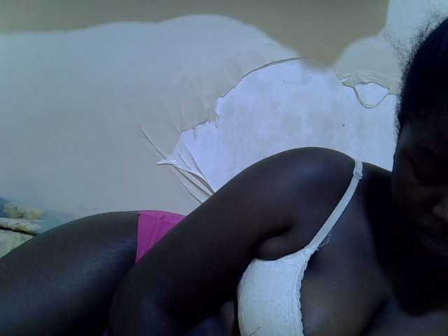 Sexy-molly live cam on BongaCams