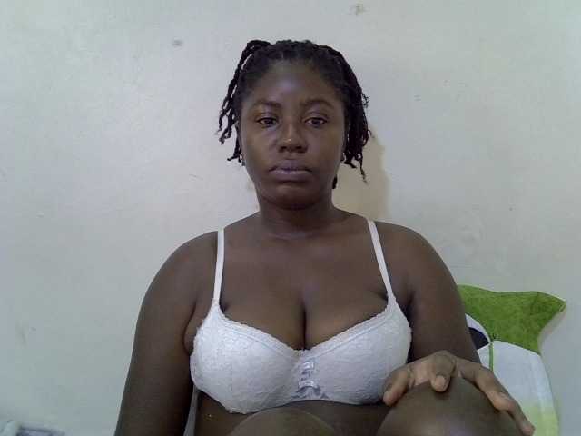 Sexy-molly, en vivo ahora en BongaCams
